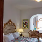 Maison d'hôtes La Dolce A Boutique