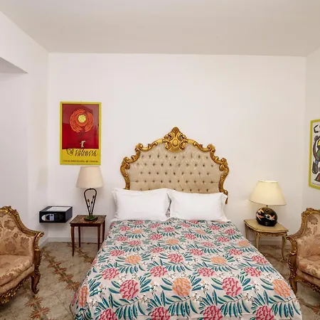 La Dolce A Boutique Positano