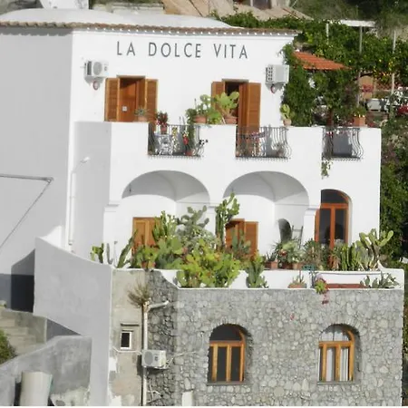 La Dolce A Boutique Maison d'hôtes