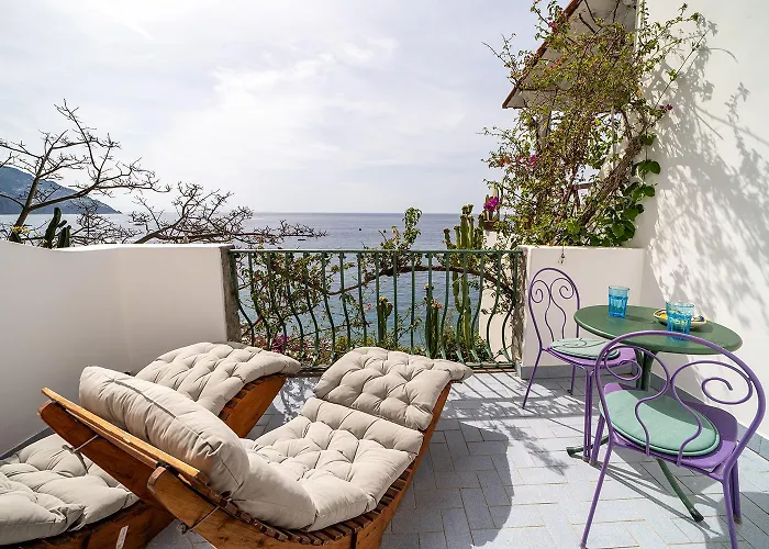 Guest house La Dolce A Boutique 4*